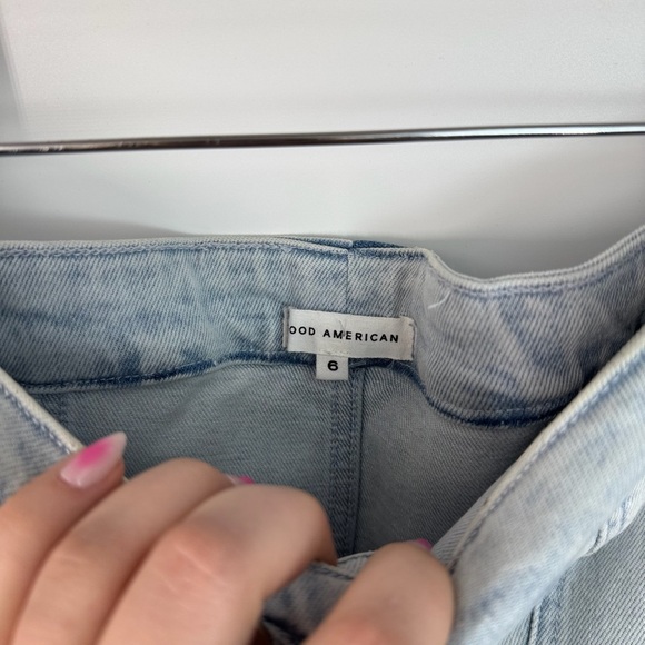 Good American Tube 90s Light Wash Denim Strapless Flare Leg Jumpsuit - Picture 5 of 6